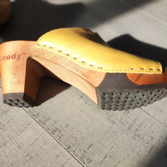 Mustard/Yellow Leather Women's Mules - Picture 4 of 6